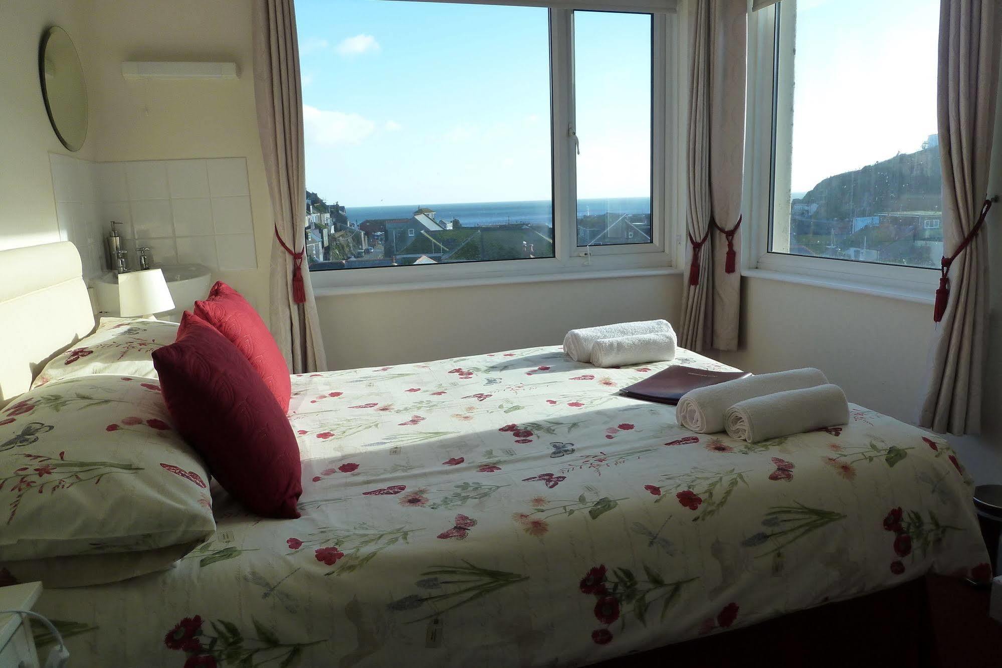 Buckingham House Bed and Breakfast Mevagissey Eksteriør billede