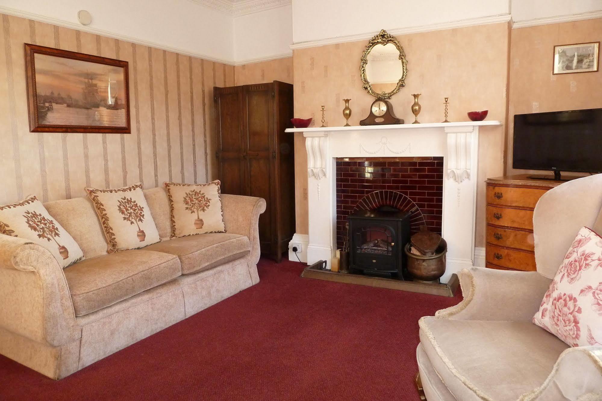 Buckingham House Bed and Breakfast Mevagissey Eksteriør billede
